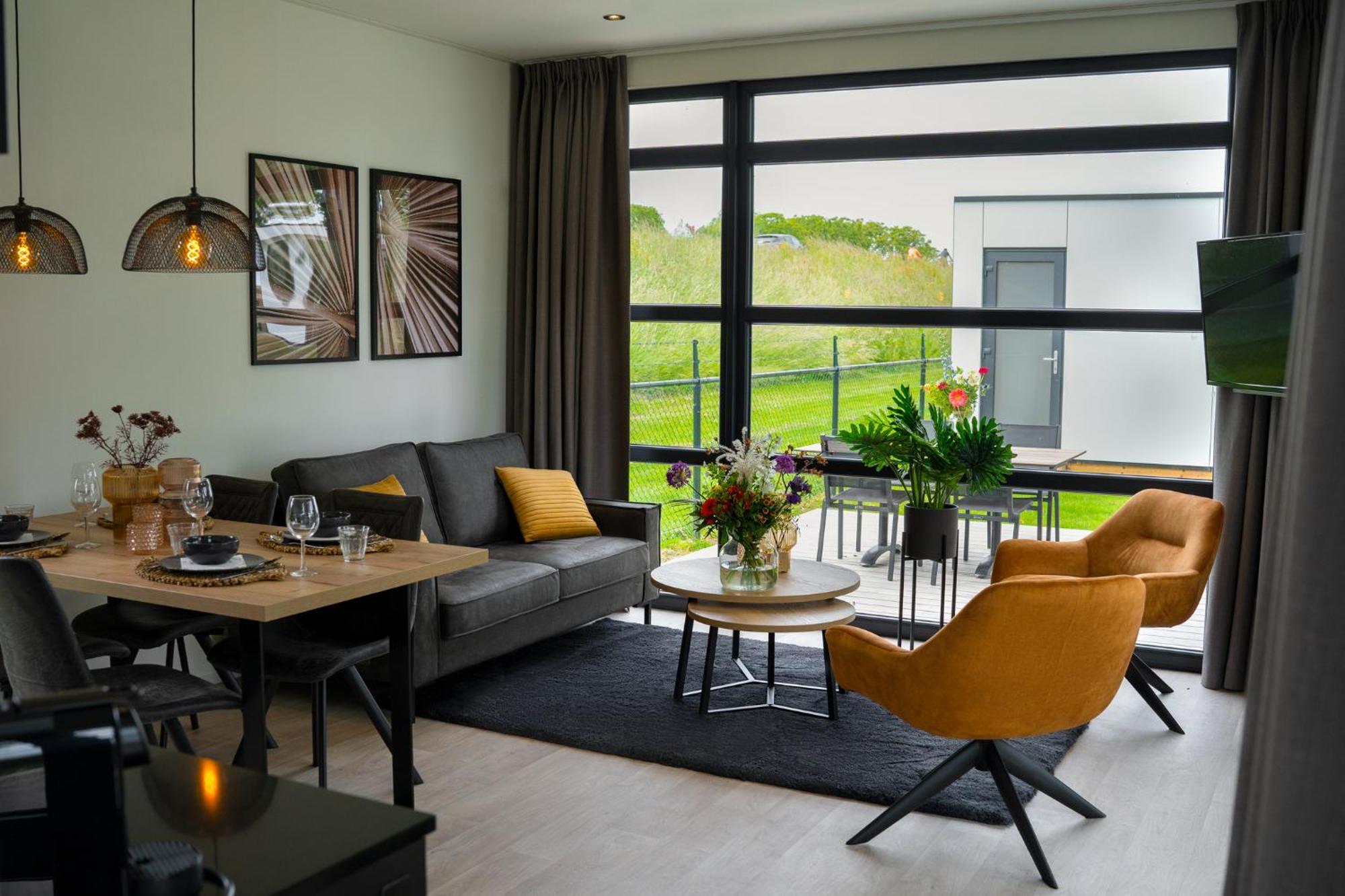 Marinapark Bad Nederrijn Hotell Maurik Exteriör bild