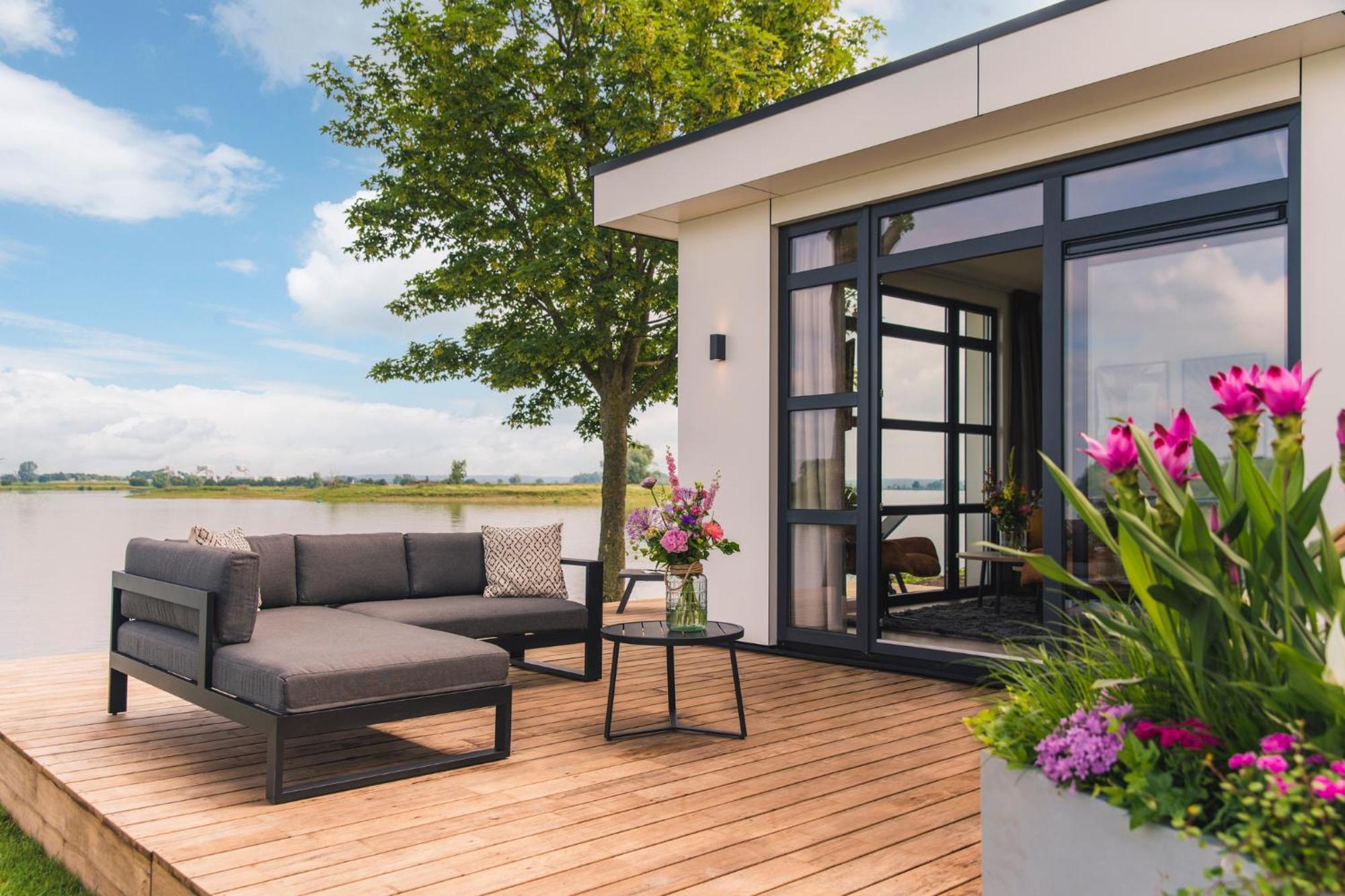 Marinapark Bad Nederrijn Hotell Maurik Exteriör bild